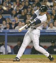 (1)'Godzilla' joins 30-homer club