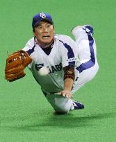 Chunichi beats Lotte