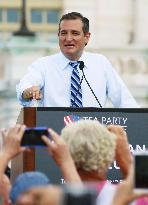 U.S. presidential candidates Cruz, Trump attend rally against Iran nuclear deal