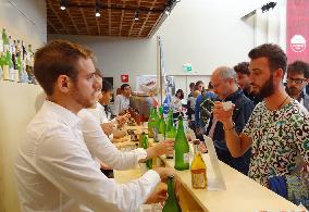 Japanese alcoholic beverages introduced at Milan expo