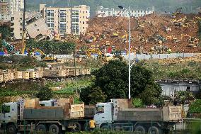 Search continues at China massive landslide site
