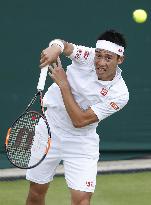 Japan's Nishikori advances to 4th round at Wimbledon