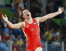 Olympics: Russia's Vlasov wins Greco-Roman 75 kg