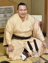 Sumo: Yokozuna Kakuryu aims to win 2nd straight tournament