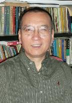 China's jailed Nobel laureate Liu Xiaobo meets wife at hospital