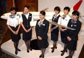 JAL Group unveils new uniforms