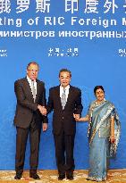 Chinese, Russian, Indian foreign ministers hold meeting in Beijing