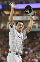 50-year-old Yamamoto pitches for Chunichi against Hiroshima