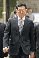 Lotte Group chairman arrives at court for questioning