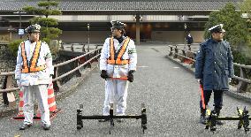 Abe to host Putin in home town