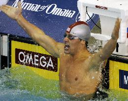 Hansen sets new world record in men's 200m breaststroke