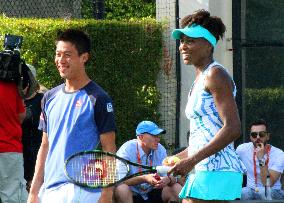 Nishikori, Williams sisters take part in charity event