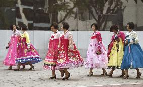 N. Korean women in traditional clothes in Pyongyang