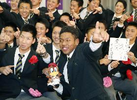 Rakuten gets negotiating rights to Okoe in NPB draft