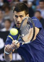 Djokovic defeats Federer en route to Australian Open final