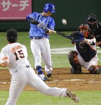 Sawamura blows save as Giants, BayStars settle for tie