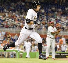 Ichiro still stands 4 away from 3,000 hits in big leagues