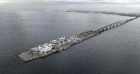 Tokyo undersea tunnel marks 20th anniversary