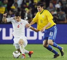 Brazil beat Chile in World Cup 2nd round