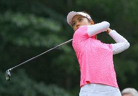 A. Miyazato on 1st day of Int'l Crown