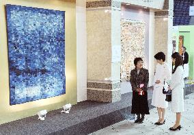 Princess Kiko, daughter Kako attend Tokyo Int'l Quilt Festival