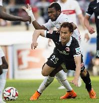 Japan striker Okazaki scoreless in Mainz's loss to Stuttgart