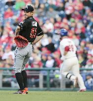 Ichiro makes 1st MLB pitching appearance