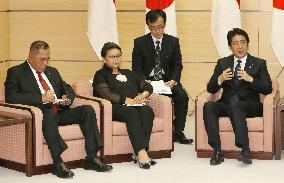 Abe holds talks with Indonesian defense and foreign ministers