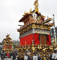 Takayama Festival begins in Gifu Prefecture
