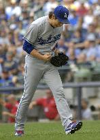 Baseball: Maeda gets 7th win as Dodgers rout Brewers