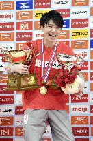 Gymnastics: Uchimura completes dominant decade at nationals