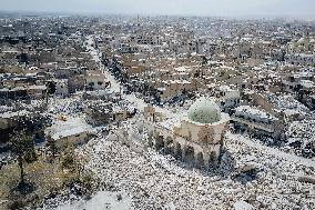 Scenes from Mosul after Iraq declares victory over Islamic State