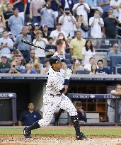 Rodriguez homers for 3,000th career hit