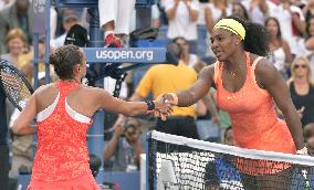 Serena Williams defeated in U.S. Open semifinal