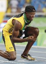 Olympics: Bolt completes triple-triple
