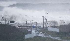Typhoon Lionrock to make landfall in northeast Japan