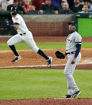 Astros beat Yankees in NLCS