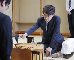 Shogi record-breaking win by Habu