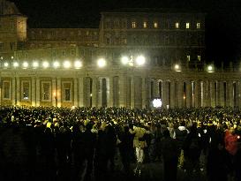 (1)Pope John Paul II dies at 84