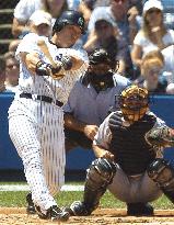 Yankees' Matsui hits two-run homer against Tigers