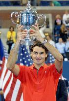 Federer wins 5th straight U.S. Open men's singles title