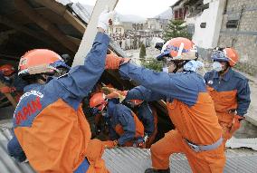 Japanese rescue workers in northern Pakikstan