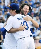 Baseball: Dodgers clinch division title with walk-off HR