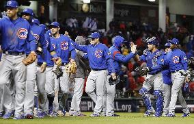 Cubs win Game 2 to even World Series