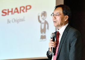 Sharp sees 1st operating profit in 3 yrs in FY 2016