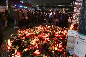 Mourners commemorate victims of truck attack in Berlin