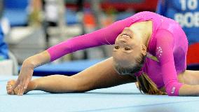 Liukin wins women's gymnastics individual all-around final