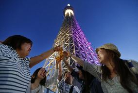 People toast 3rd anniv. of Tokyo Skytree's opening