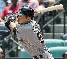 Ichiro hits double