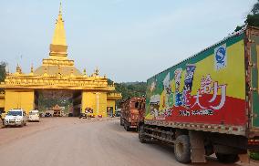 Checkpoint in northern Laotian town bordering China